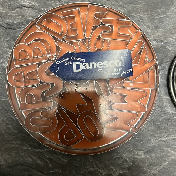 Cookie cutter sets. - Picture 2 of 3